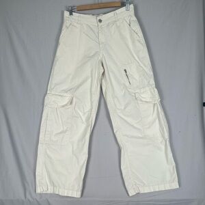 Urban Outfitters BDG Creamy Ivory Wide Leg Cargo Pant Womens 6 Twill Relaxed Fit